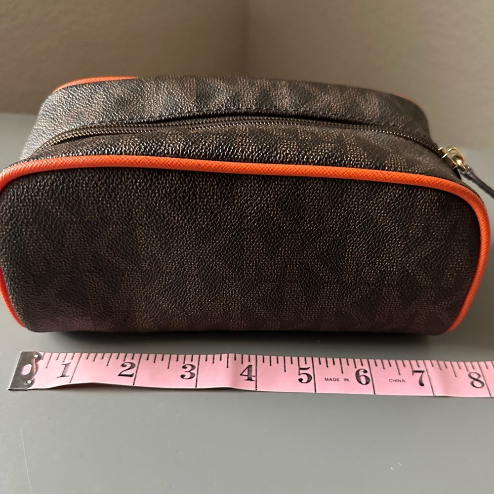 Micheal kors small bag